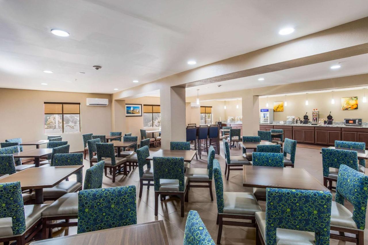 Quality Inn Charleston Zewnętrze zdjęcie