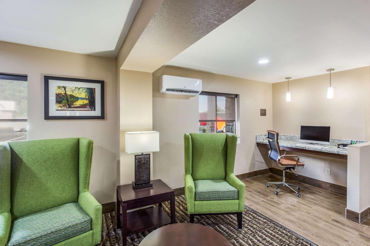 Quality Inn Charleston Zewnętrze zdjęcie