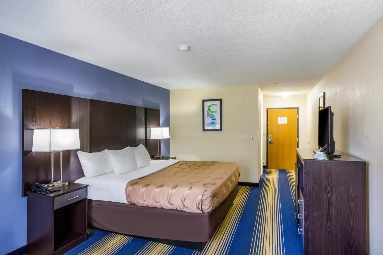 Quality Inn Charleston Zewnętrze zdjęcie